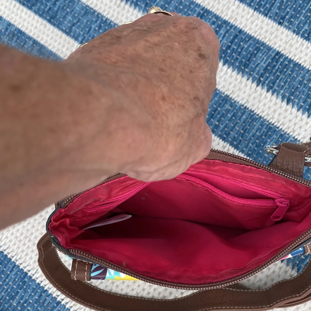 Lily Bloom Brightly Patterned, coated “thermoplastic“ Crossbody and More Bag! - Picture 9 of 11